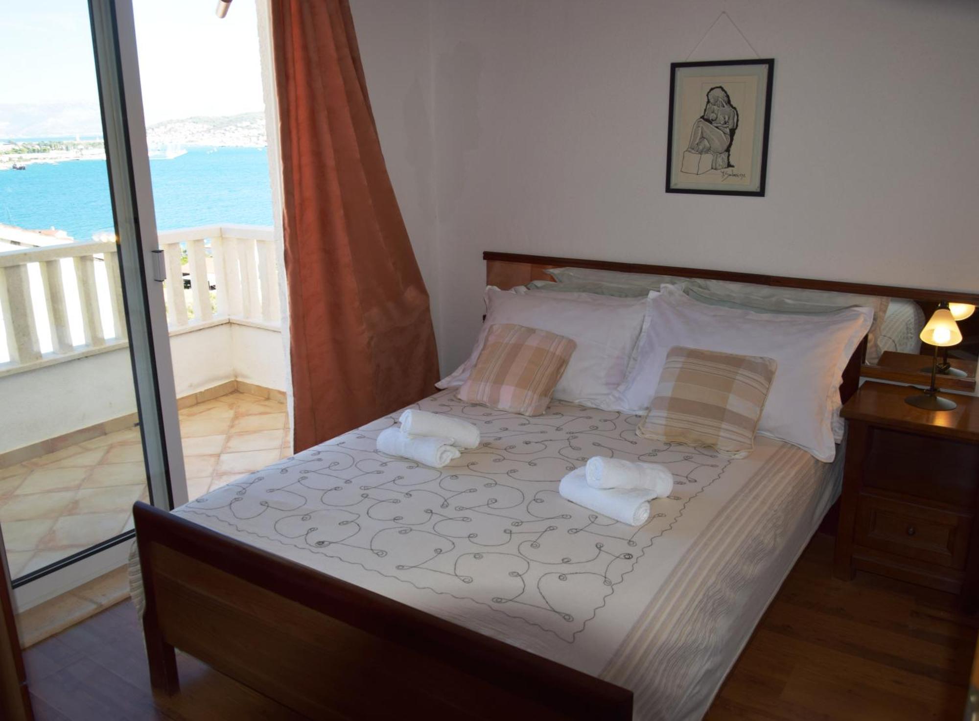 Apartment Julio Trogir Phòng bức ảnh